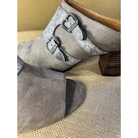 Yellow Box Sayda Taupe Gray Slides Mules with Buckles--Women's Size 10 - Picture 6 of 16